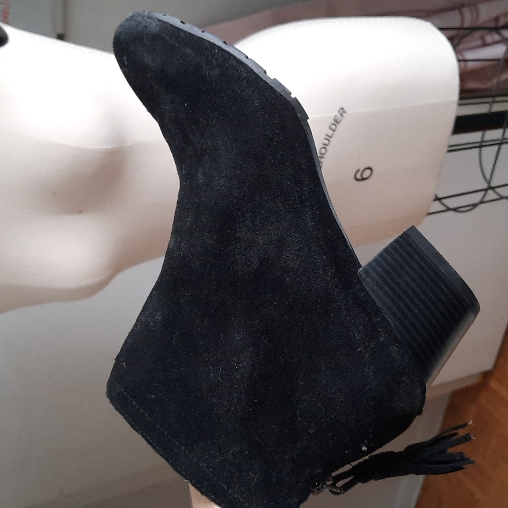 Black Suede Kenneth Cole Reaction Booties